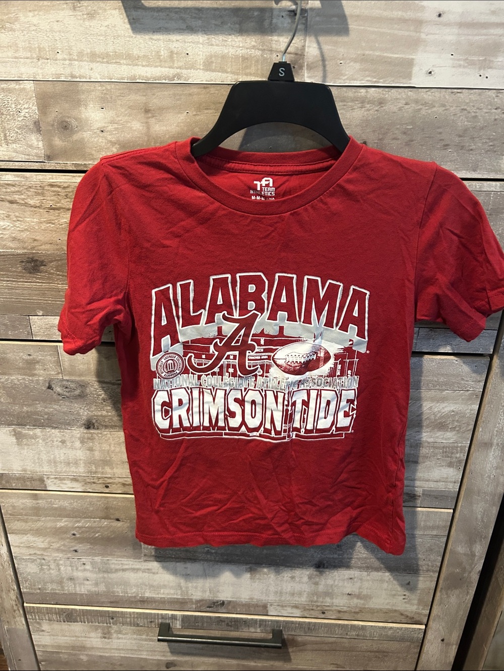 American Eagle Outfitters Red Alabama Crimson Tide Graphic Tee